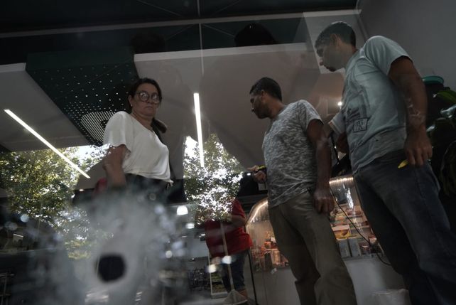 Los balazos contra el supermercado Único