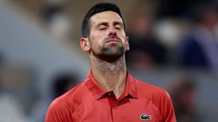 Novak Djokovic se lesionó después de la victoria que consiguió ante&nbsp; Francisco Cerúndolo.&nbsp;