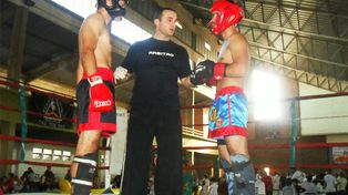 Hoy habrá un festival de boxeo en el Predio Ferial