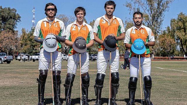 Los jugadores de Hípico de Gualeguaychú presentes en el torneo.&nbsp;