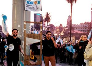 Revolución Federal: sobreseyeron a los hermanos del ministro Caputo