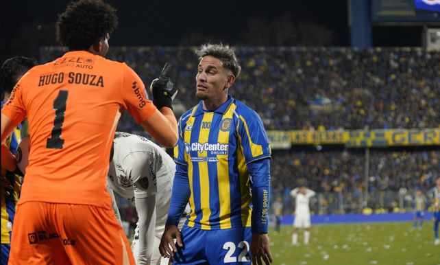 Enzo Copetti es uno de los tres jugadores de Central que está al límite con las tarjetas amarillas.