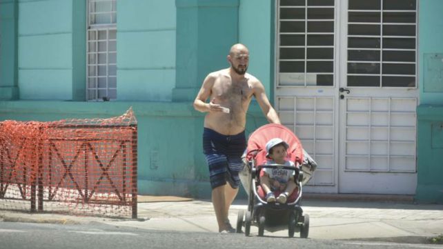 Este martes 10 de enero habrá que tomar todas las precauciones para evitar el golpe de calor. Se anuncia una temperatura máxima de 38 grados. &nbsp;