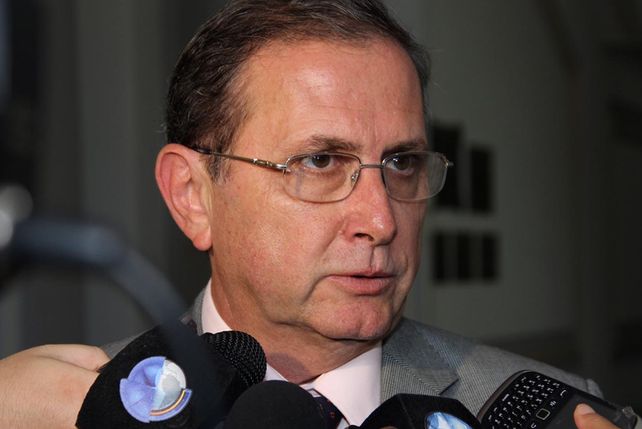 El ministro de Obras Públicas