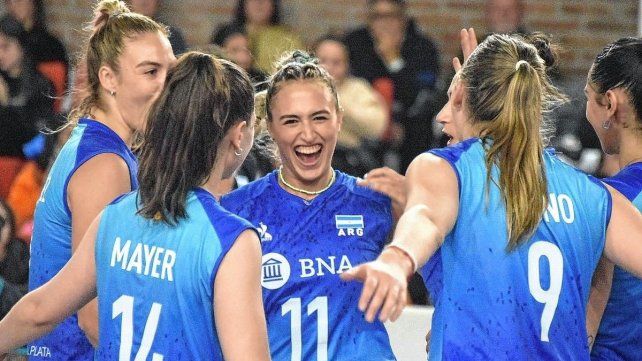 Las Panteras vencieron a Chile en dos amistosos jugados en Morteros. Las Panteras vencieron a Chile en dos amistosos jugados en Morteros.