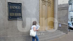Los bancarios estatales ratificaron el paro para jueves y viernes