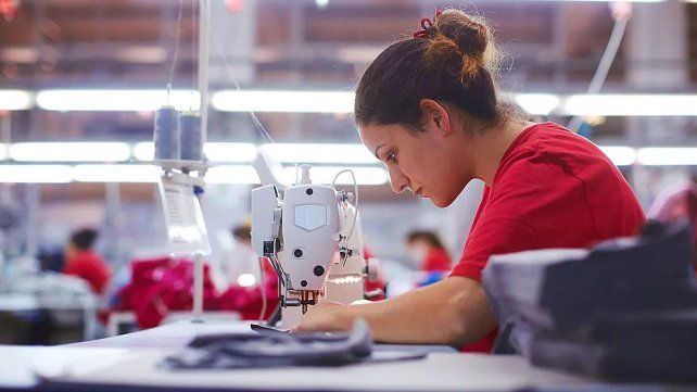 Reforma laboral: guía para entender las nuevas reglas del empleo privado que comenzaron a regir