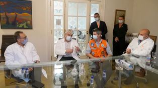 Equipo médico. Aníbal Aníbal Krivoy, Alejandro Costaguta, Juan Pablo Pioli y Juan José Boretti, del Grupo Oroño.