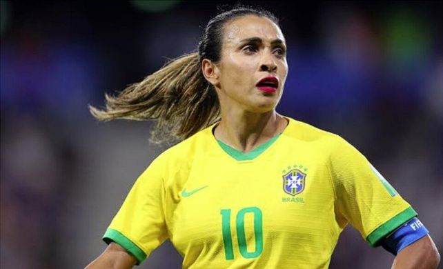 Marta: La reina del fútbol que transformó el juego femenino