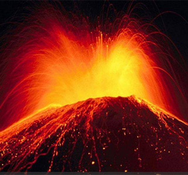 El estudio dice que la extinción de los dinosaurios pudo ser por un doble golpe: la gran erupción volcánica y el impacto del asteroide.