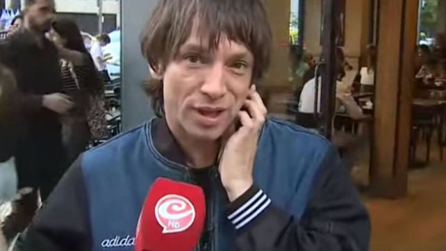 El músico Joaquín Levinton reveló su voto durante un móvil de Crónica y hasta debatió con una señora.