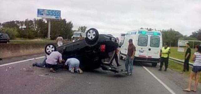 La hija de Nazarena Vélez protagonizó un espectacular accidente cuando volvía de Mar del Plata por la ruta 2.
