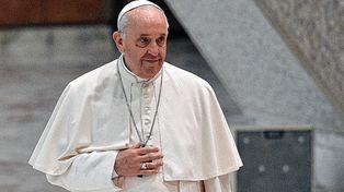 El papa Francisco cumple este viernes 85 años en una jornada marcada por la reunión que tuvo, a modo de festejo, con un grupo de refugiados africanos y asiáticos que llegaron desde Chipre