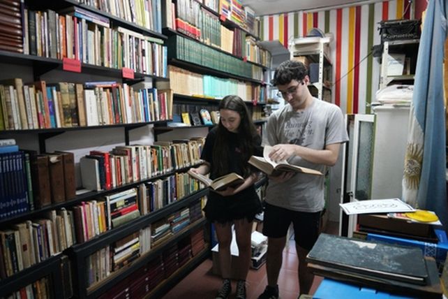 La Biblioteca Popular Dr. Alfredo Franzini Herrera, uno de los ejes de la vida social del barrio. 
