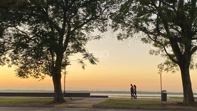 Martes otoñal en la ciudad de Santa Fe con una jornada soleada y fresca