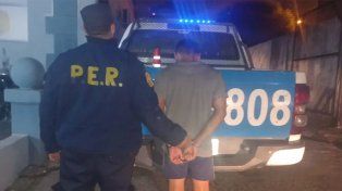 El joven de Paraná estaba amenazando de muerte a su madre para que le diera cosas con el objetivo de vender y poder comprar estupefacientes