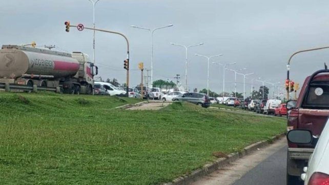 Se normalizó el tránsito en la Ruta Nacional 168 y en la Ruta Provincial 1 tras dos accidentes en Santa Fe