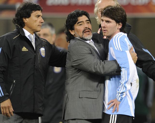 Maradona dijio que su invitación a la fiesta de Messi se perdió en alguna parte