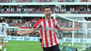 Boselli volvió a marcar en Estudiantes.