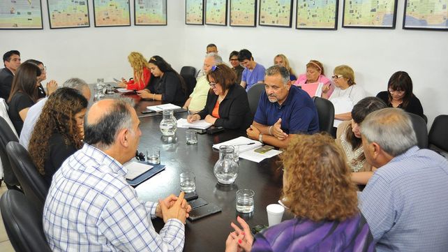 ATE y UPCN pidieron al Gobierno la apertura de la paritaria