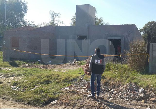 Brutal asesinato de un hombre en una obra en construcción en Santo Tomé