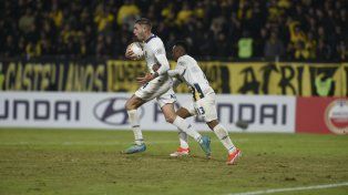 Módica anotó el gol ante Peñarol en la última presentación canalla.