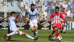 A Unión le faltaron ideas y sumó un punto con gusto a muy poco en Tucumán