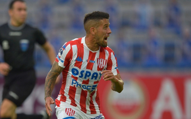 Javier Cabrera fue la figura de Unión en el histórico triunfo que lo metió al Tate en octavos de final de la Copa Sudamericana.