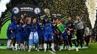 Con gol y asistencia de Enzo Fernández, Chelsea aplastó a Betis y se consagró campeón
