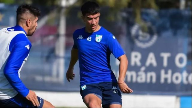 Kevin Ortiz formó parte del Central campeón de la Copa de la Liga 2025, con Russo como técnico.