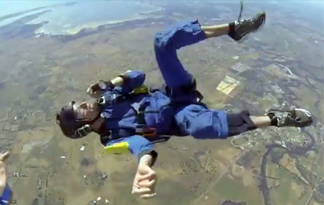 vivir para contarla. Christopher Jones