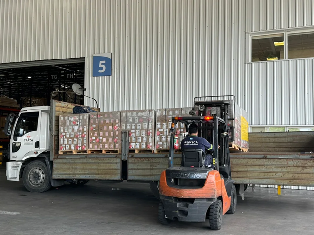 Llegó la primera carga de repelentes desde el exterior: Santa Fe y Rosario Llegó la primera carga de repelentes desde el exterior: Santa Fe y Rosario