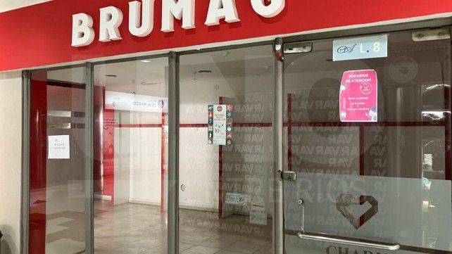 El comercio resiste la recesión: traslados a la periferia y empleados de media jornada