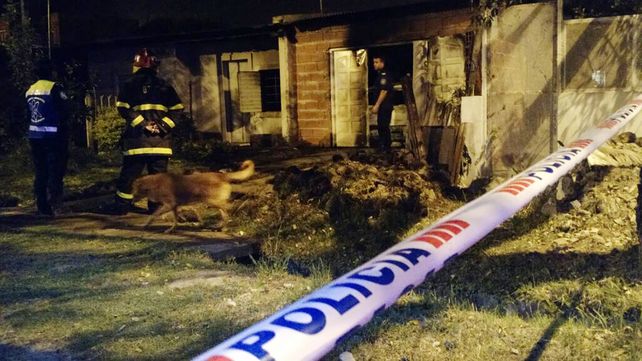Incendiaron la casa de Orlando Ojeda, detenido por el doble femicidio en Paraná