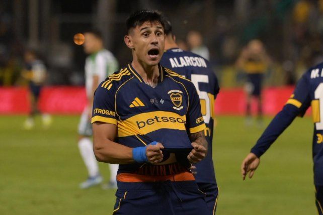 Adam Bareiro marcó en su presetanción en Boca.