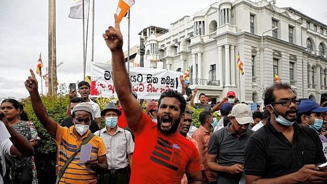 Incertidumbre tras la huida del presidente de Siri Lanka&nbsp;