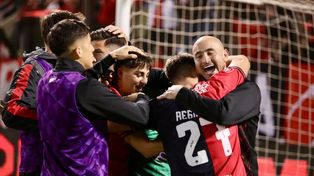 Termina con Newells y lo contactó un grande de su país, pero prefiere quedarse