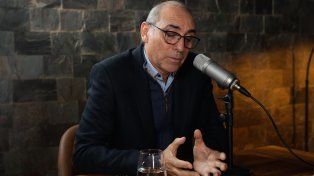 De mozo en un bar a presidente de la BCR: la historia de Miguel Simioni