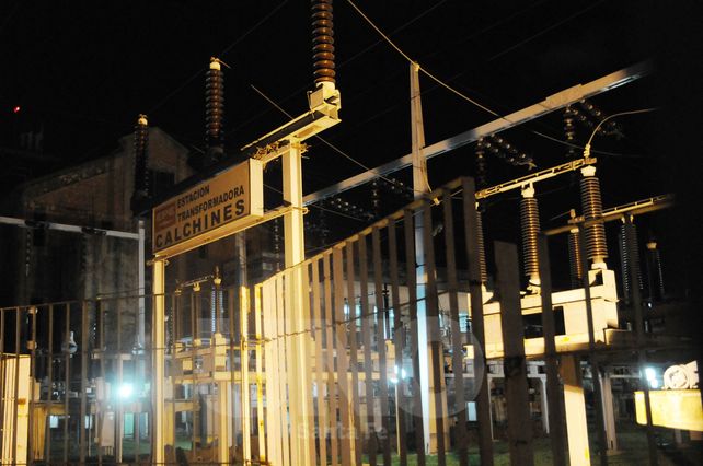 Por una falla en Calchines varios vecinos se quedaron sin luz