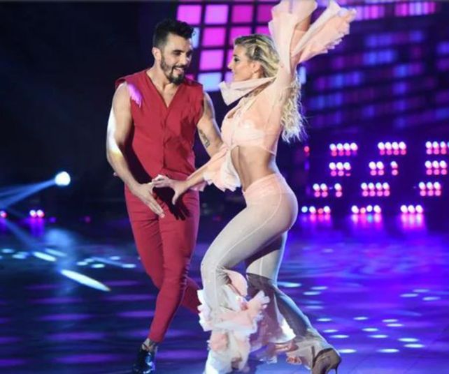 Sol Pérez cautivó con su simpatía y belleza en su esperado debut en el Bailando