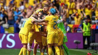 Rumania aplastó a Ucrania y dio la gran sorpresa en la Eurocopa