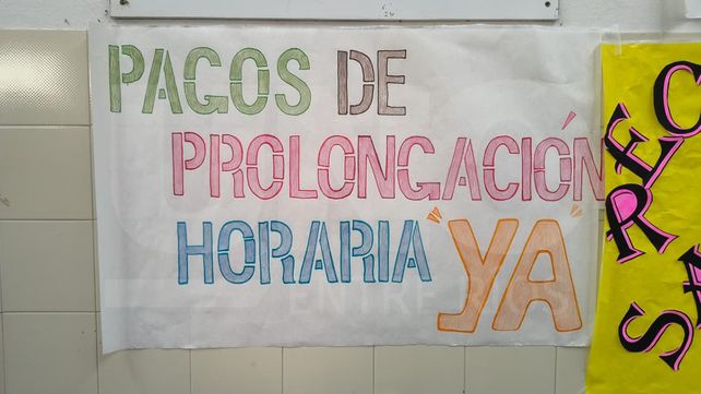 Trabajadores de salud de Paraná se movilizaron para reclamar recomposición salarial y condiciones laborales. Las notas elevadas al ministro de Salud.