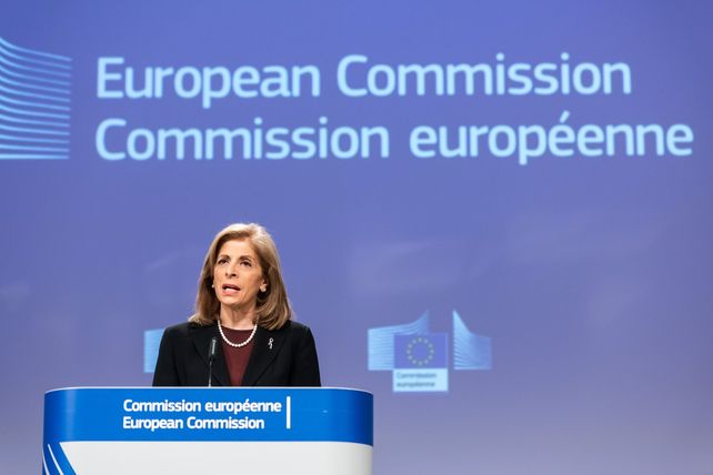 MEDIDAS EXTREMAS. La comisaria de Salud de la UE