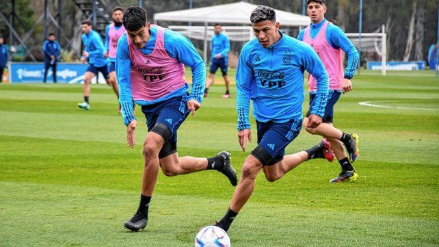Esquivel y Farías, otra vez convocados a la Selección Sub 23