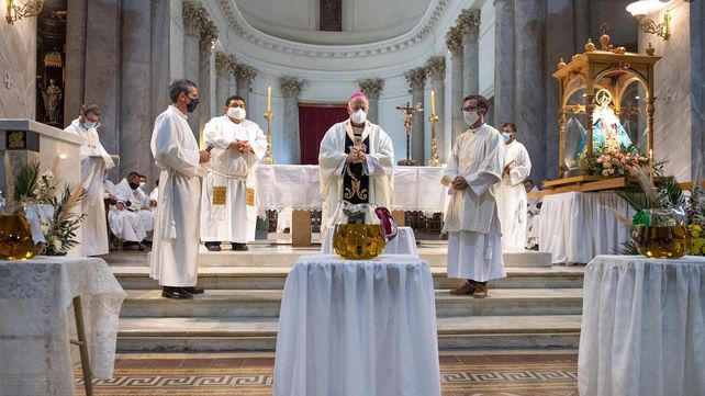 Misa crismal: se consagraron nuevos sacerdotes católicos