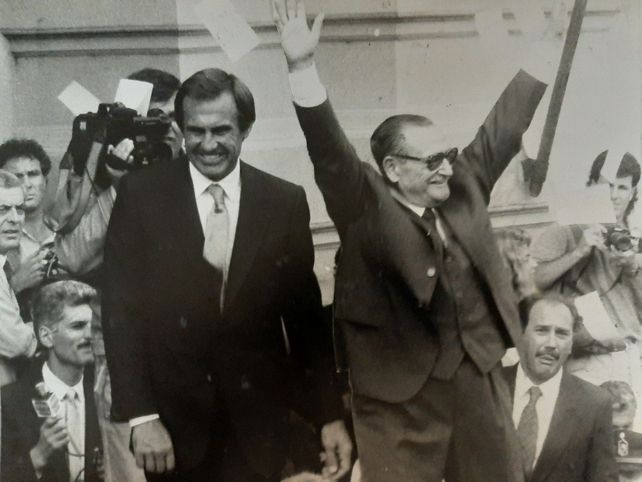 ASUNCIÓN. Reutemann en el acto de asunción como gobernador el 10 de diciembre
