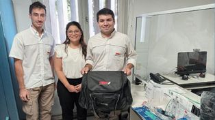 Encuentro. La secretaria de Agroalimentos, María Eugenia Carrizo, con representantes de Máquinas Ombú.