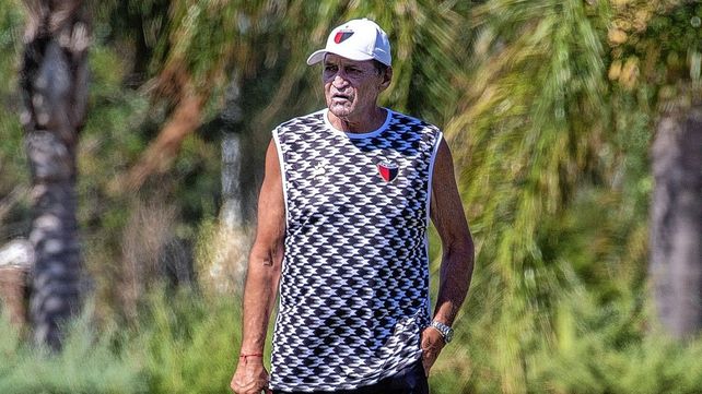 Julio Falcioni desgranó los detalles por los cuales Colón no jugará un amistoso contra Central