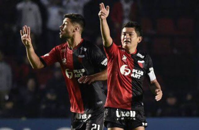 Pulga: Cumpliré mi contrato en Colón, pero quiero retirarme en Atlético