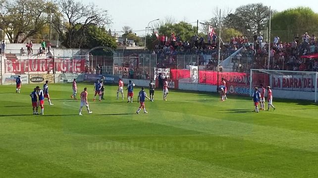 Atlético Paraná volvió a la victoria en el Mutio